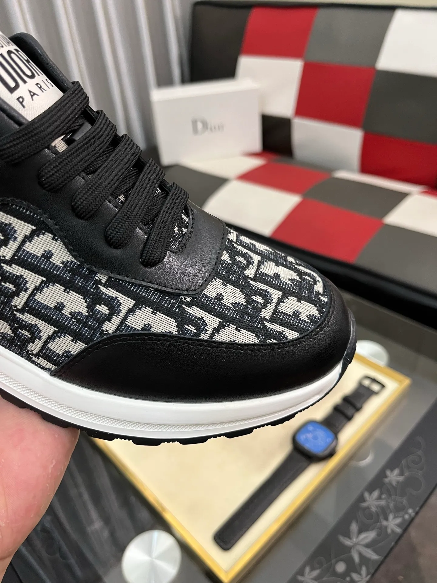 Men's Men's Shoes 💰420⌚️⌚️[Dior] 2025 Dior original lace-up low-top men's shoes Classic casual shoes 🔥This model is the official flagship model, with high quality and made by famous original factory designers. It is made of high-quality cowhide with original materials ➕comfortable and breathable mesh lining ➕pigskin insole, perfect last shape, generous and fashionable design, attracting many consumers, code number: 38--442️⃣Colors available